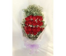 F105 18 RED ROSES BOUQUET IN LONG WRAP